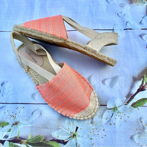New Comfy espadrille straw boho sandals from the brand Heavenly Soles beach vibe - Picture 3 of 12